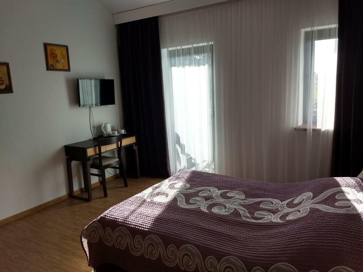 Dalnia Karczma Biesiadna Bed & Breakfast エクステリア 写真