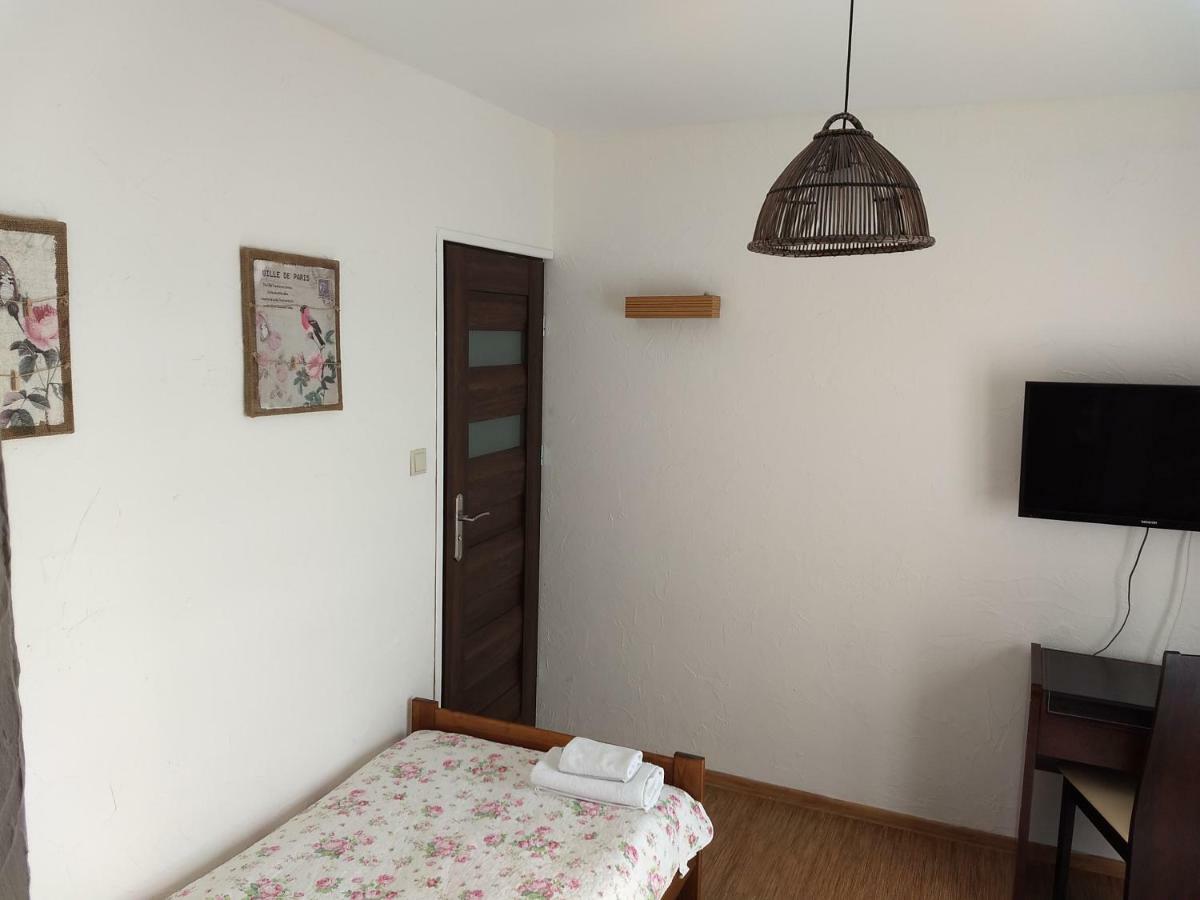 Dalnia Karczma Biesiadna Bed & Breakfast エクステリア 写真